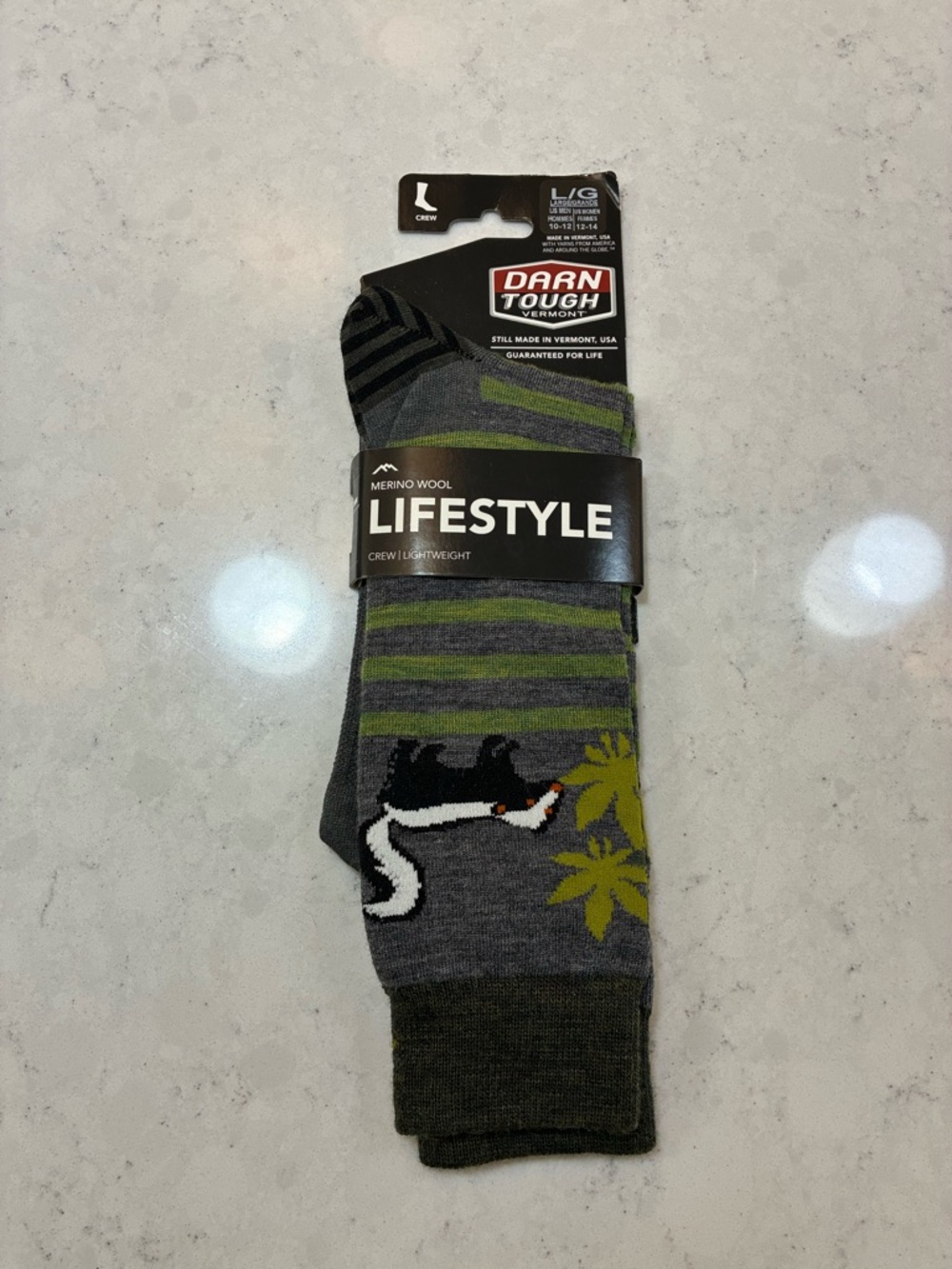 Darn Tough Skunk Crew Lightweight Lifestyle Sock Merino Wool Mens